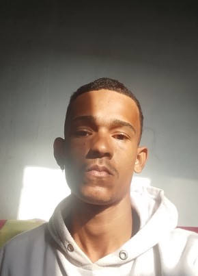 Vítor из Nova Iguaçu 39 лет