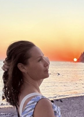 Natasha, 47, Russia, Volgograd