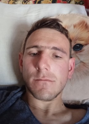 Gsgdbzvfbx из Floreşti 20 лет