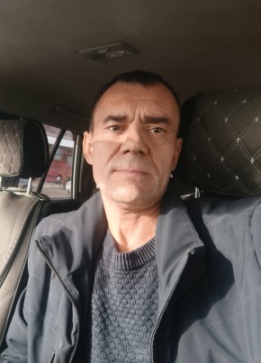 Олег из Якутска 48 лет