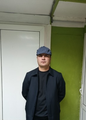 али из Московския 33 года