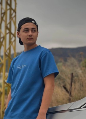 Ahmad, 18, Lebanon, Tripoli