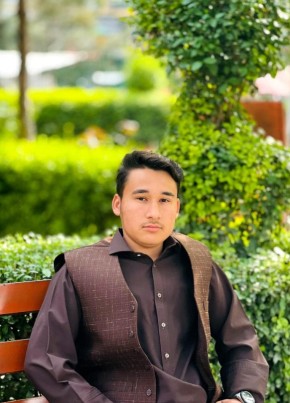 Ahmed Wali из Paris 19 лет