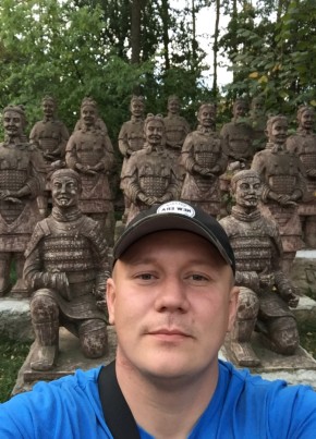 Roman, 39, Россия, Новороссийск
