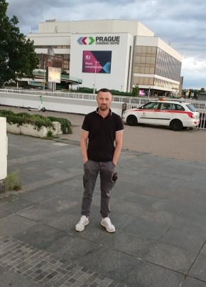 Igor из Erlangen 41 год