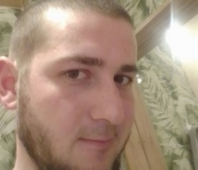 Рома борода, 27 лет, Луганськ