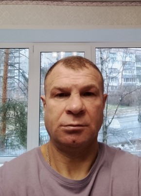 Валентин из Дмитрова 48 лет