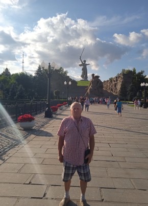 Александр, 70, Россия, Москва