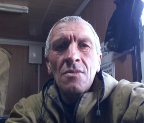 Игорь, 57 лет, Губкинский