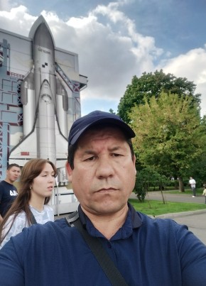 Рустам из Москвы 55 лет