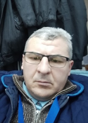 Dan, 44, Romania, Cluj-Napoca