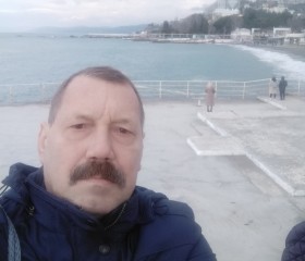 Антон, 58 лет, Симферополь