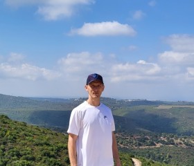 Ismailo, 67, Tel Aviv