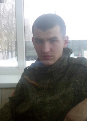 Александр, 27, Россия, Грахово