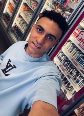 MOHAMED AHMED из القاهرة 18 лет