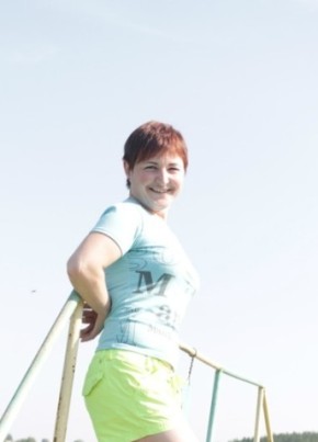 Ксения, 43, Россия, Невьянск