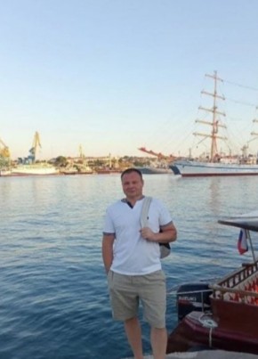 Дмитрий из Сургута 51 год