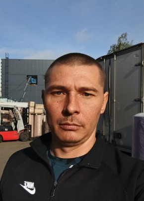 Михаил из Москвы 33 года