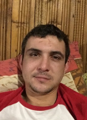 Владимир, 33, Россия, Нижнегорский