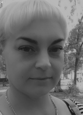 Оксана, 37, Россия, Отрадный