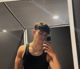 Danil, 25, Samara