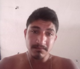 P José Luis, 22, Santiago de Queretaro