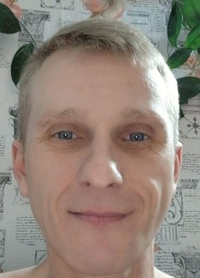 Павел из Североуральска 50 лет