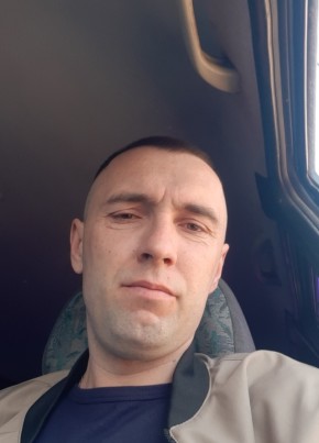 Олег, 36, Россия, Оренбург