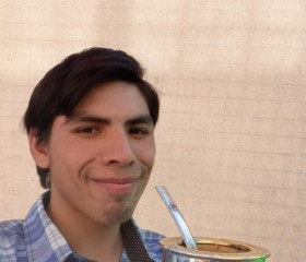 Fernando Hipólit, 23, San Nicolas de los Arroyos