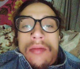 Poca luz, 28, Barbosa (Santander)