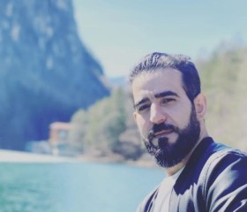 aghaei, 37, Vienna