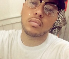 sosa, 32, Baie-Mahault