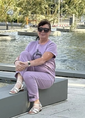 Светлана из Саратова 64 года