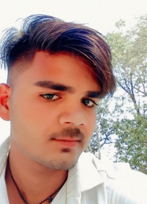 Karan, 22, India, Botad