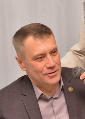 Сергей из Саратова 49 лет