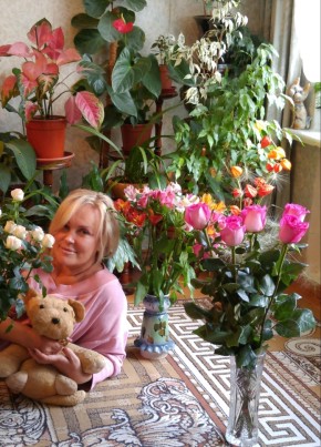 Алена Ромашова, 57, Россия, Москва