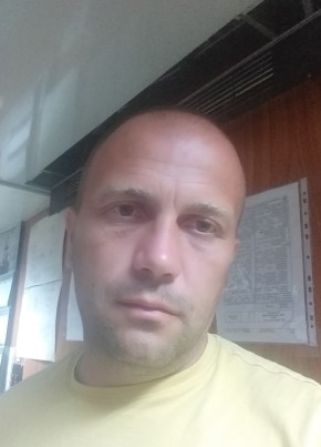 Владимир, 42, Россия, Каспийский
