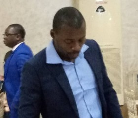 Henri donald, 42, Garoua