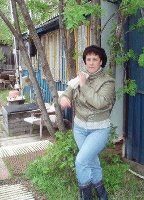 Эльвира, 61, Россия, Усинск
