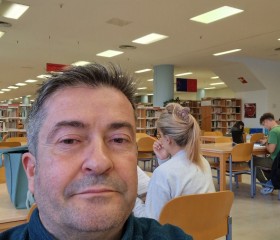 Rafael Bevia, 53, Alicante