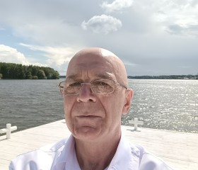 Makar, 61, Korolev