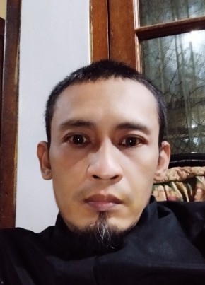 TETENG JAGAT, 45, Indonesia, Kota Bandung