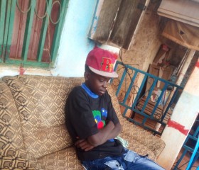 Anthelme mbognou, 20, Mbouda