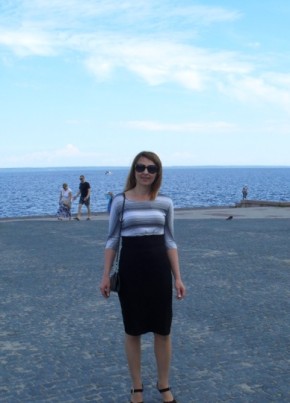 Elena, 52, Russia, Saratov