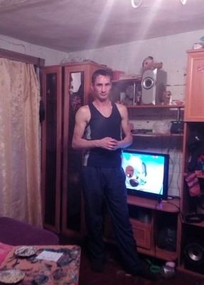 Денис, 36, Россия, Пласт