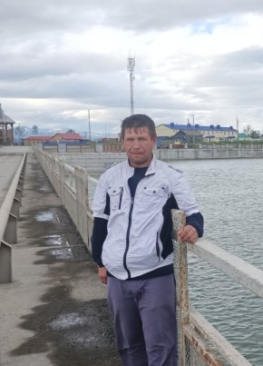 Эдуард из Тулуна 42 года