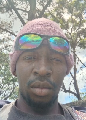 Dalmas, 31, Kenya, Nakuru