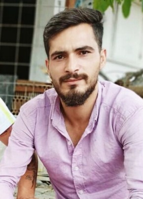 Ahmet, 20, Türkiye Cumhuriyeti, Tokat