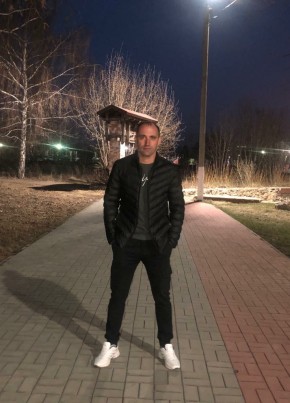 Виктор