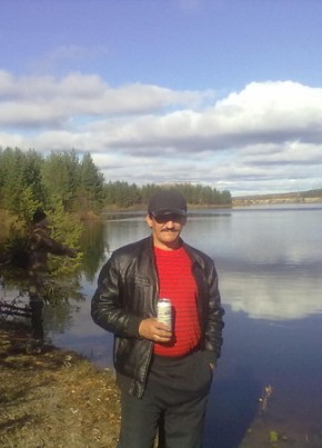 Александр, 54, Россия, Карпинск